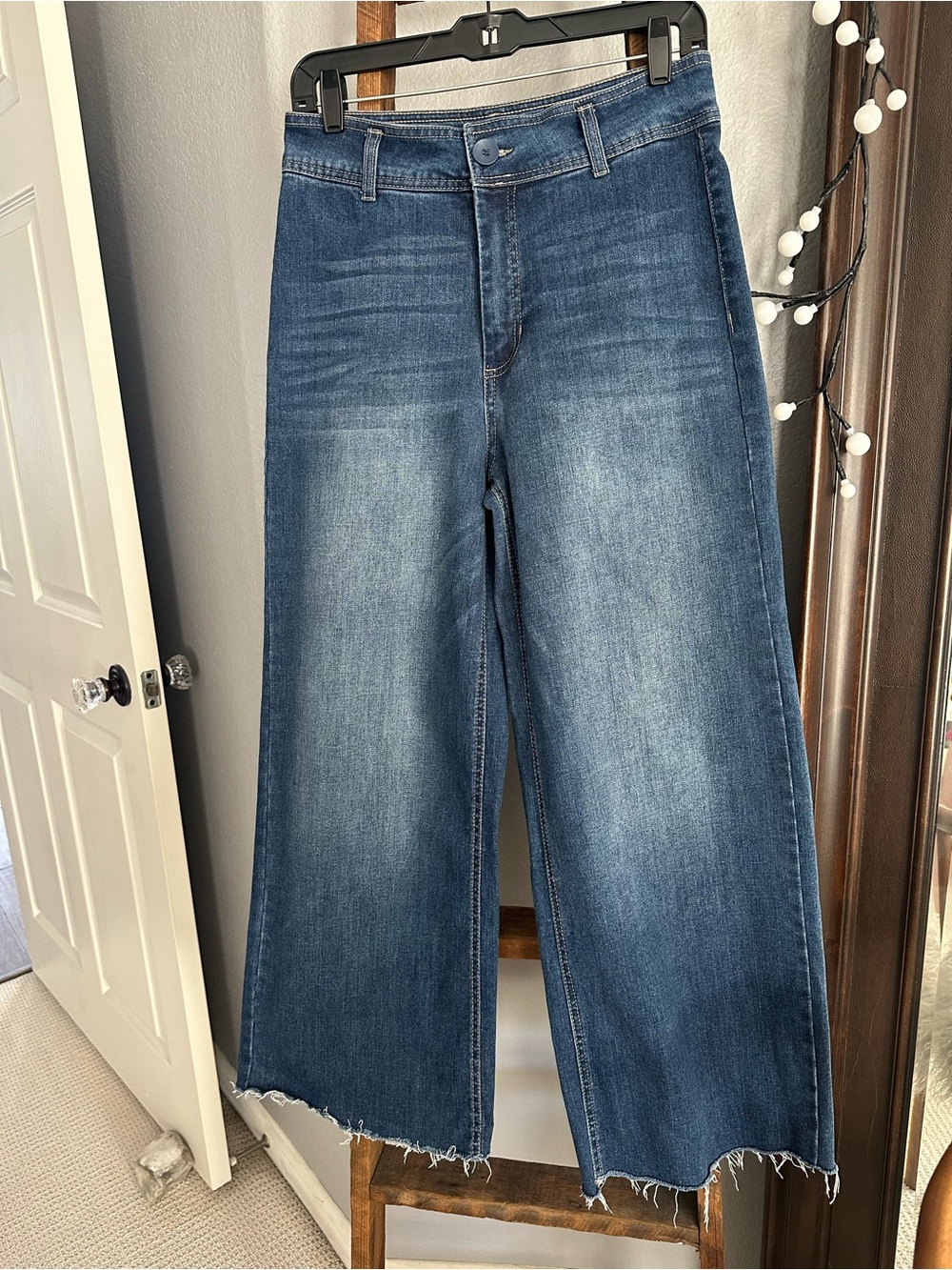 OAT New York Wide-Leg Jeans Raw Hem size 8/29